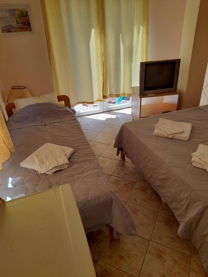 Bato Rooms Peštani 외부 사진